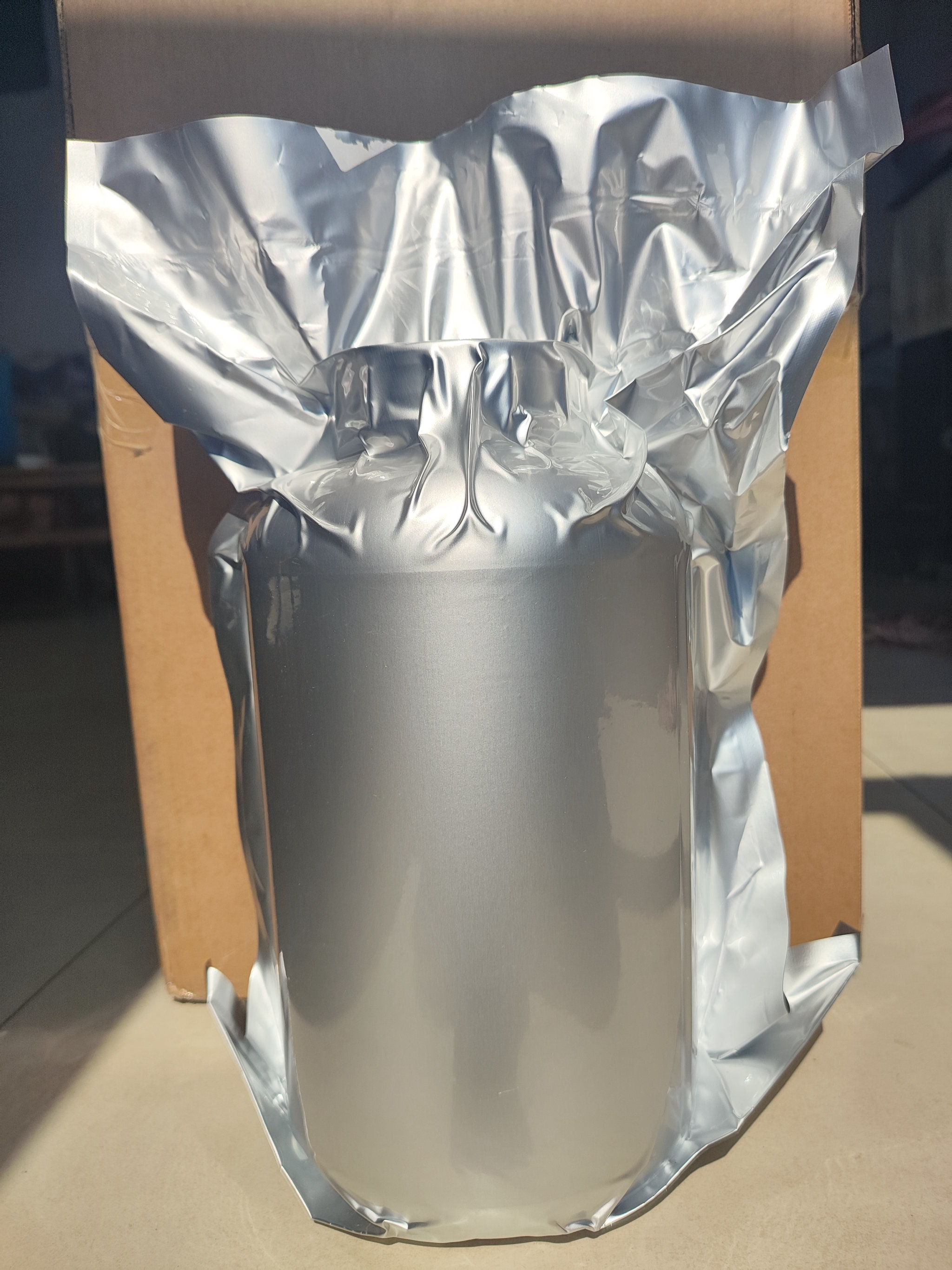 全氟己基乙醇聚氧乙烯醚 用途： 制版印刷：提高颜料在油墨中的相容性，改善印刷设备中的筒体寿命和印刷清晰度。